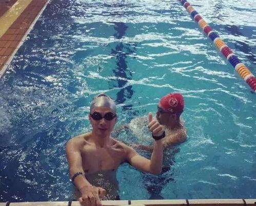 成人快速学游泳视频,跟随专业视频轻松入门