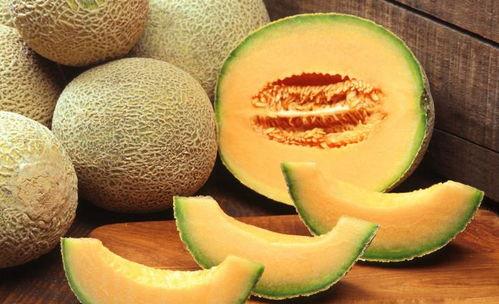 凹凸里谁喜欢吃哈密瓜,凹凸世界里的甜蜜探寻